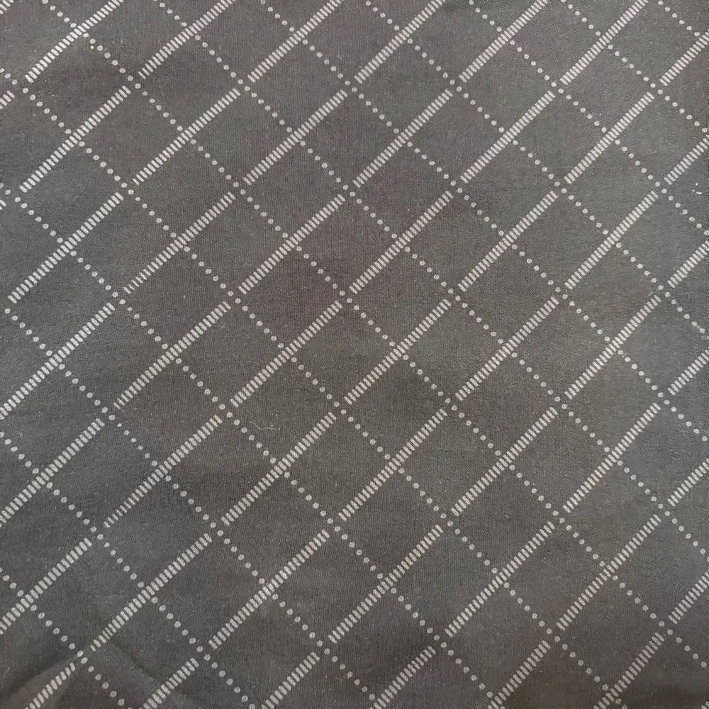 Ladies 100%‎ Silk Black and Grey Scarf